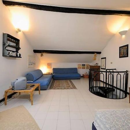 Mansarda A Finalborgo - Fascino E Tradizione Apartment Finale Ligure Ngoại thất bức ảnh
